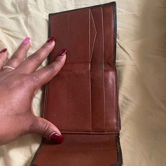 Lv Wallet - Picture 6 of 9